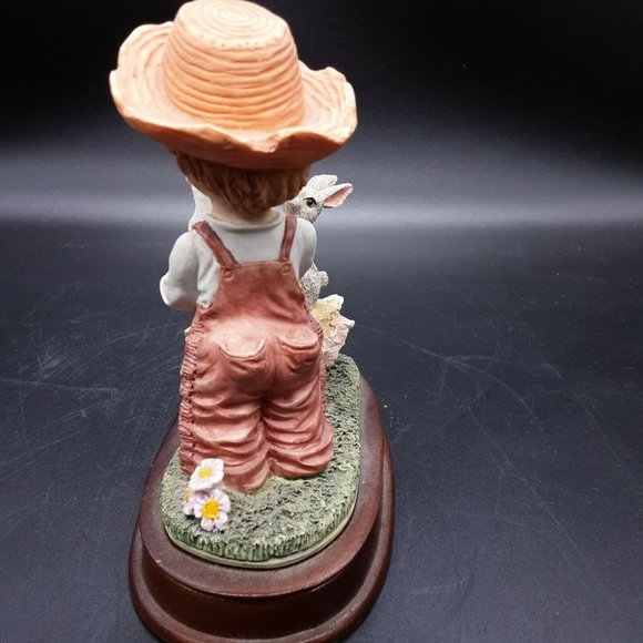 Vintage Da VINCI COLLECTION figurine 5.5" Farm Boy W Rabbits Excellent Condition - Picture 8 of 11
